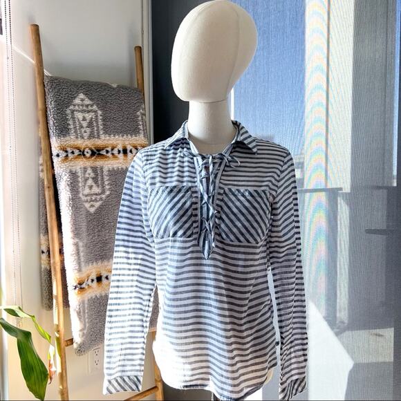 Mountain Hardwear Tops - Mountain Hardwear Berryessa Blue White Striped Pullover Shirt Women’s XS